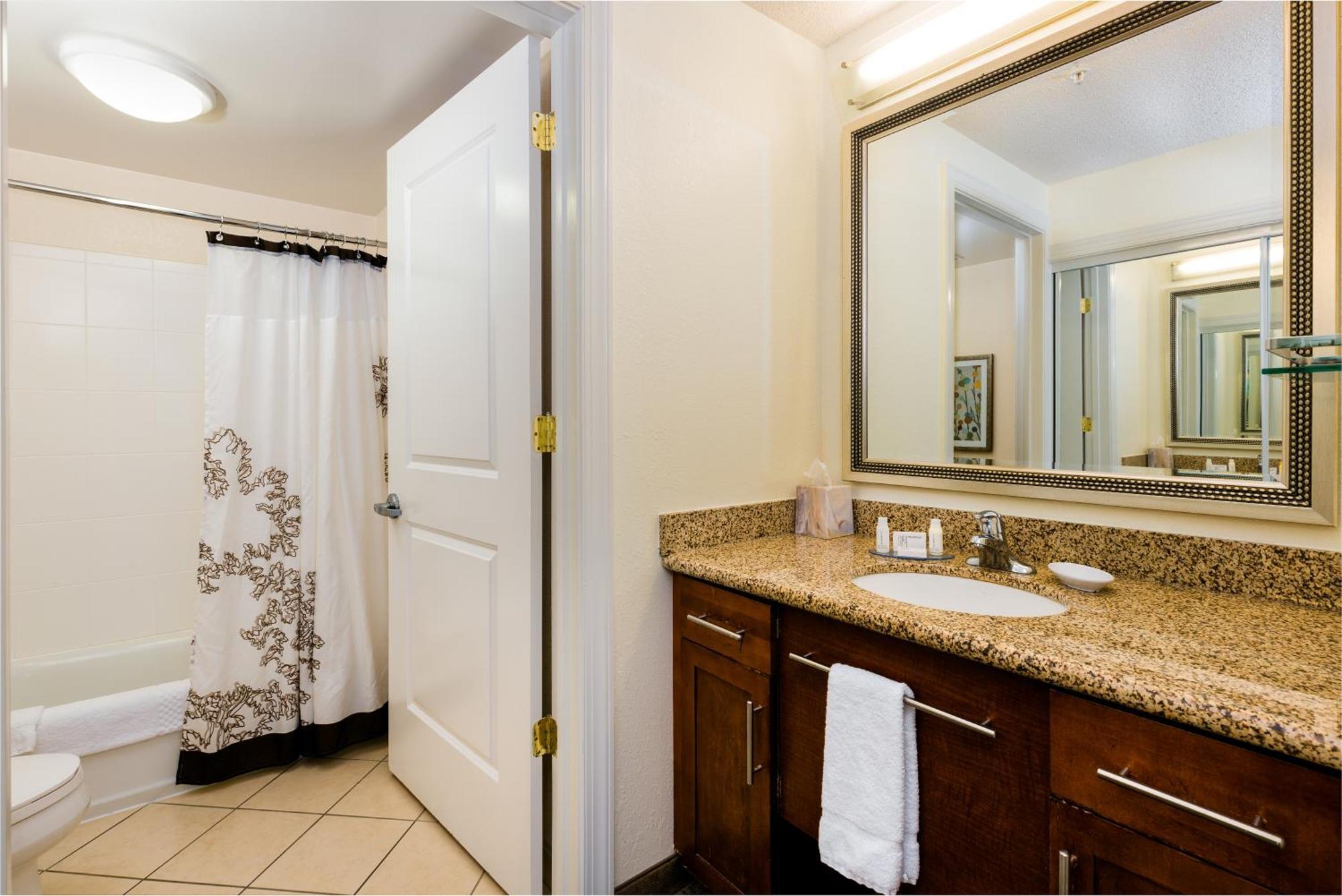 Residence Inn Florence Hotel 3*